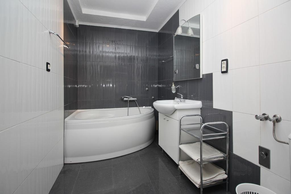 Apartment Drazen Šilo 客房 照片